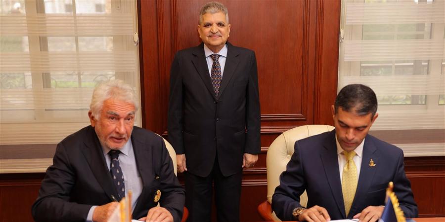 بروتوكول تعاون بين قناة السويس ونادي موناكو لليخوت لتطوير المراين المصرية